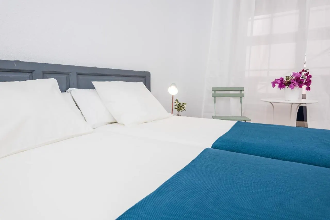 Daire Apartamentos Paseo De La Farola Málaga İspanya